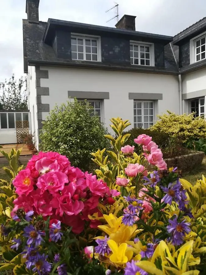 Holiday home Gite Familial Sunshine Saint-Brice-en-Cogles